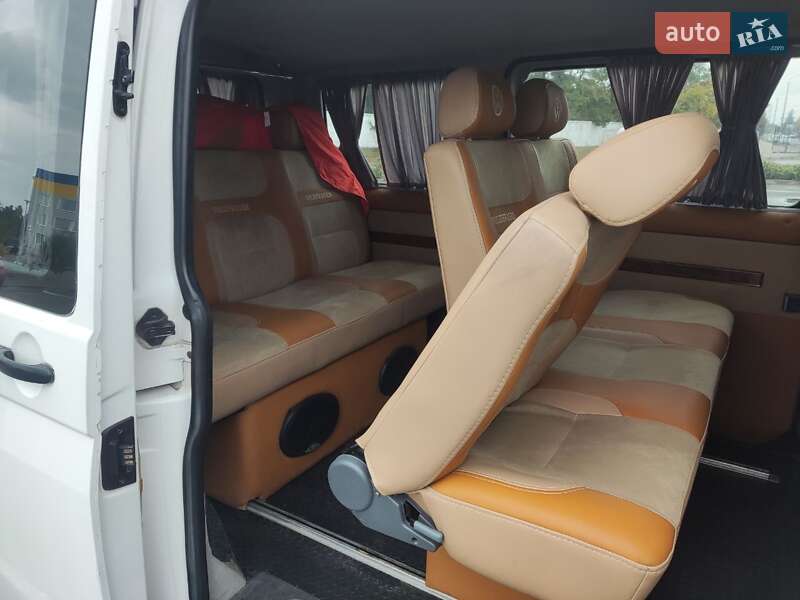 Мінівен Volkswagen Transporter 2007 в Сарнах