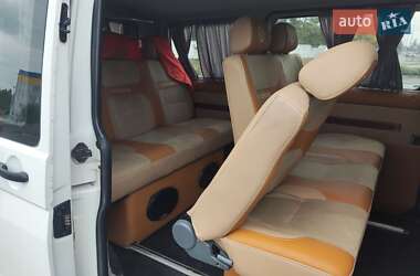 Минивэн Volkswagen Transporter 2007 в 
