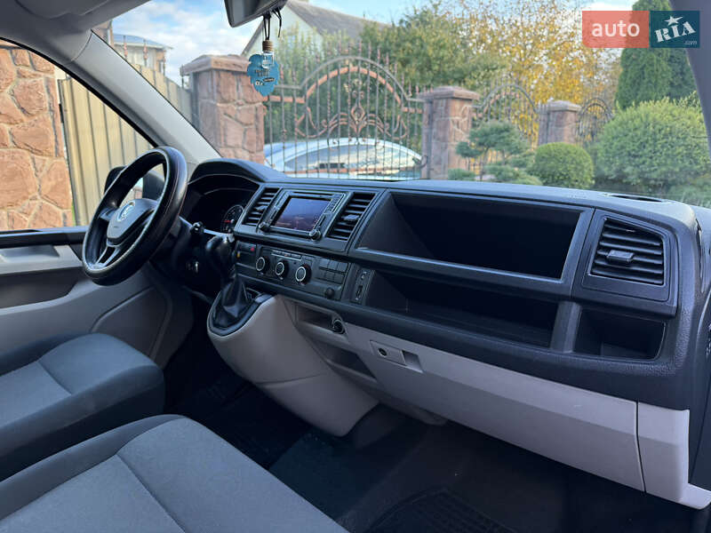 Мінівен Volkswagen Transporter 2016 в Тернополі фото 47 Мінівен Volkswagen Transporter 2016 в Тернополі