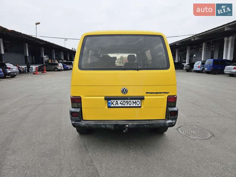 Минивэн Volkswagen Transporter 1999 в Киеве