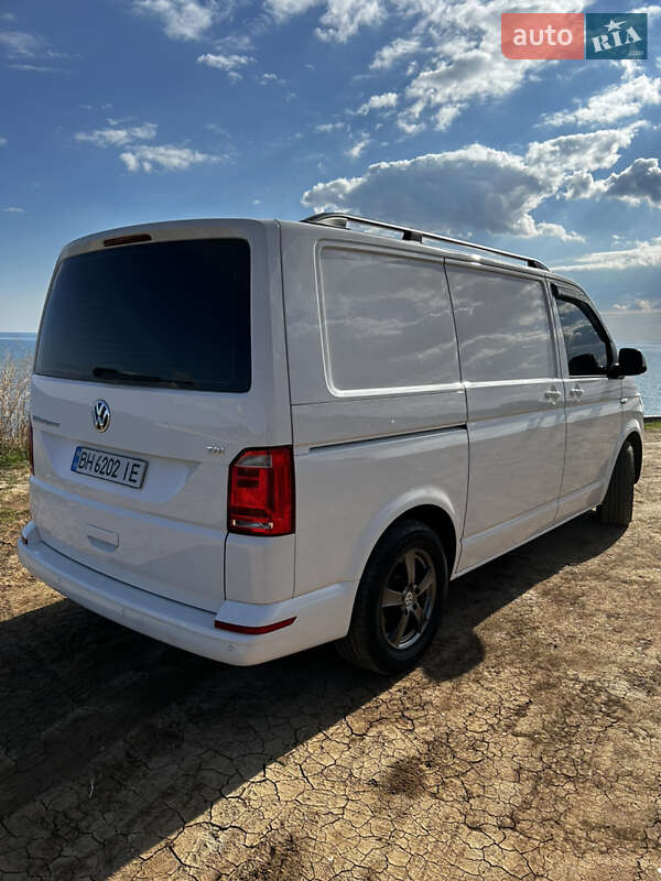 Грузовой фургон Volkswagen Transporter 2016 в Одессе фото 6 Грузовой фургон Volkswagen Transporter 2016 в Одессе