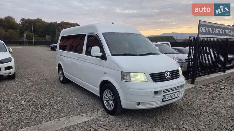 Мінівен Volkswagen Transporter 2005 в Тячеві