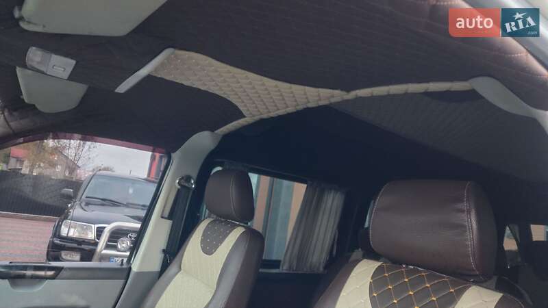 Мінівен Volkswagen Transporter 2005 в Тячеві