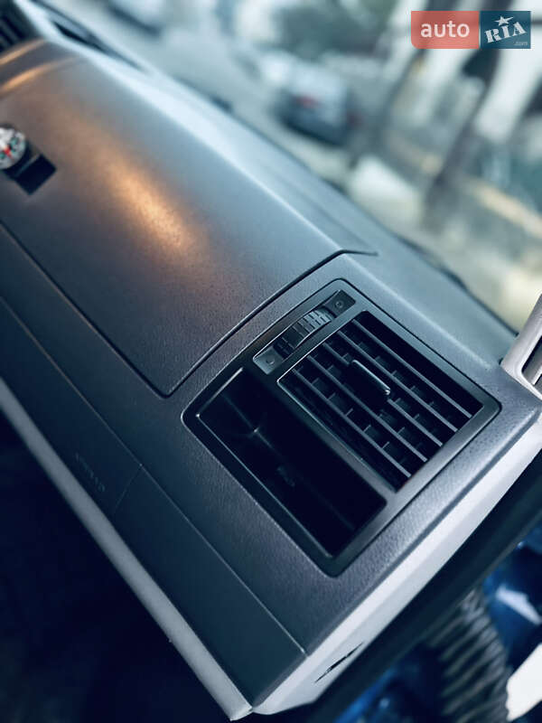 Минивэн Volkswagen Transporter 2010 в Грушево фото 6 Минивэн Volkswagen Transporter 2010 в Грушево