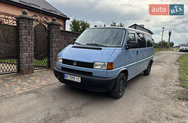 Мінівен Volkswagen Transporter 2002 в Рівному