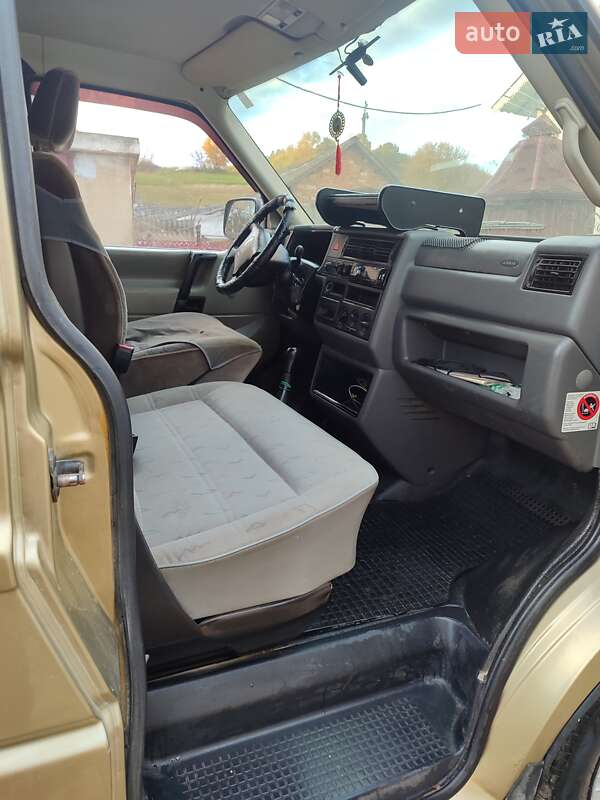 Минивэн Volkswagen Transporter 2001 в Борщеве