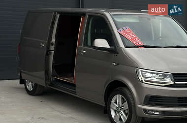 Грузовой фургон Volkswagen Transporter 2019 в  фото 10 Грузовой фургон Volkswagen Transporter 2019 в
