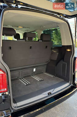 Минивэн Volkswagen Transporter 2017 в 