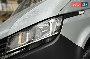 Грузовой фургон Volkswagen Transporter 2021 в 