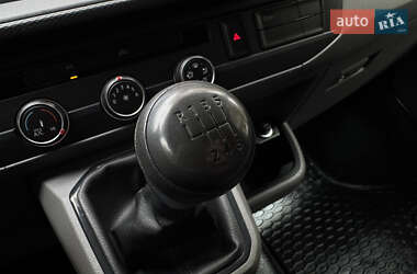 Грузовой фургон Volkswagen Transporter 2021 в 