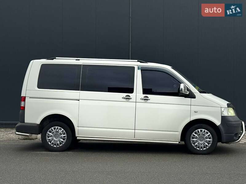 Минивэн Volkswagen Transporter 2009 в Киеве