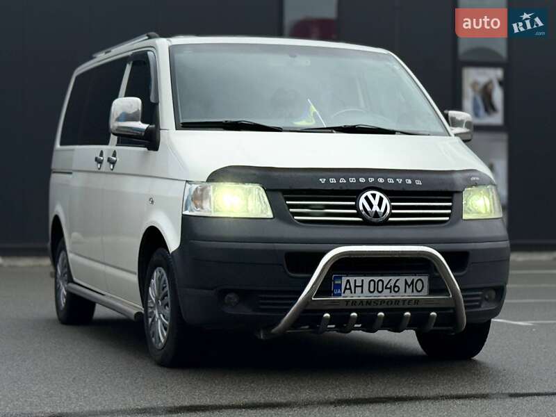 Минивэн Volkswagen Transporter 2009 в Киеве