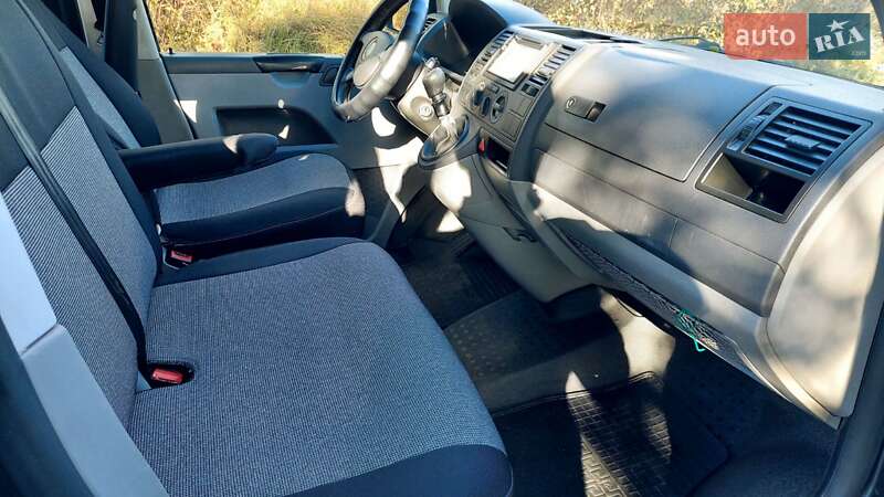 Минивэн Volkswagen Transporter 2007 в Львове