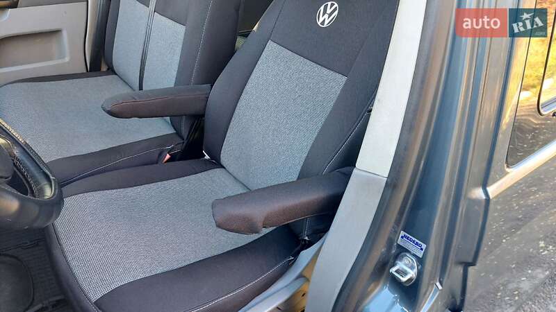 Минивэн Volkswagen Transporter 2007 в Львове