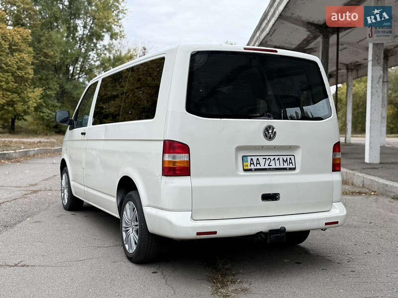 Минивэн Volkswagen Transporter 2008 в Смеле