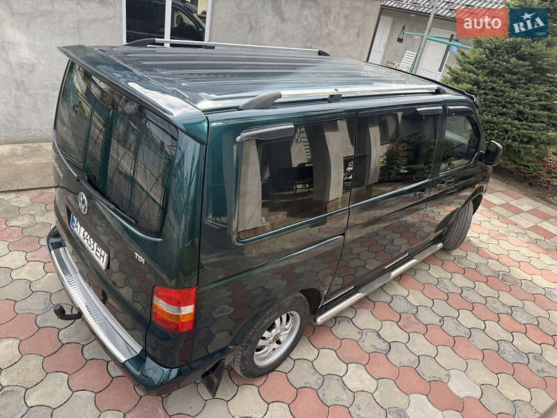 Мінівен Volkswagen Transporter 2005 в Снятині