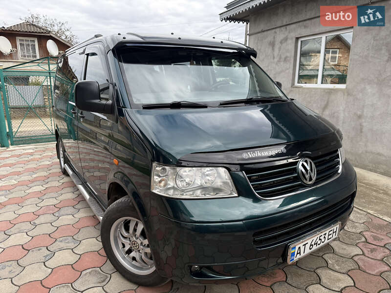 Мінівен Volkswagen Transporter 2005 в Снятині