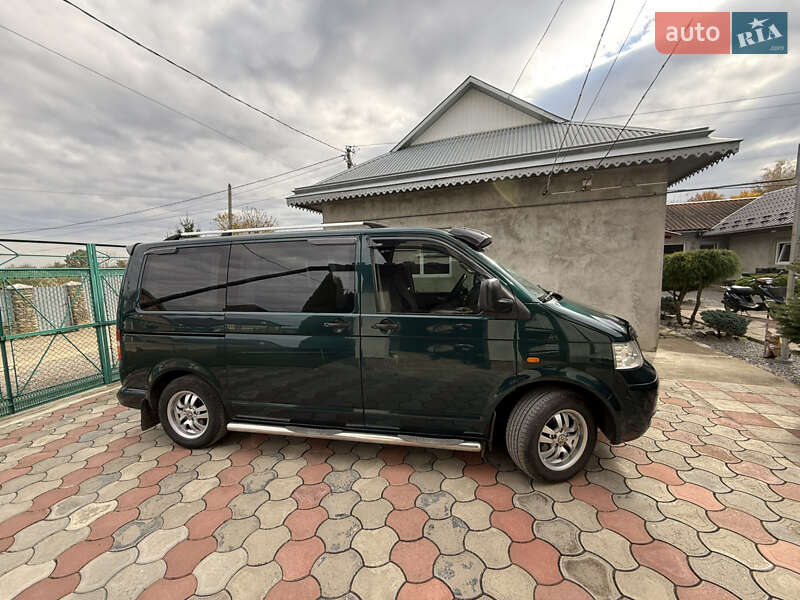 Мінівен Volkswagen Transporter 2005 в Снятині