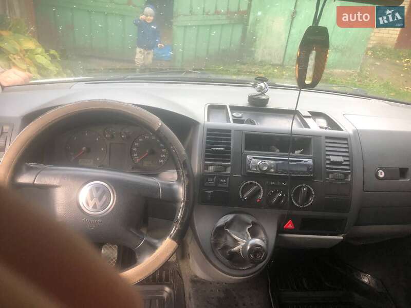 Минивэн Volkswagen Transporter 2006 в Луцке