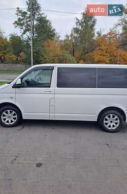 Минивэн Volkswagen Transporter 2014 в 