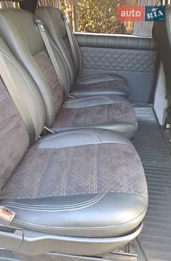 Минивэн Volkswagen Transporter 2014 в 