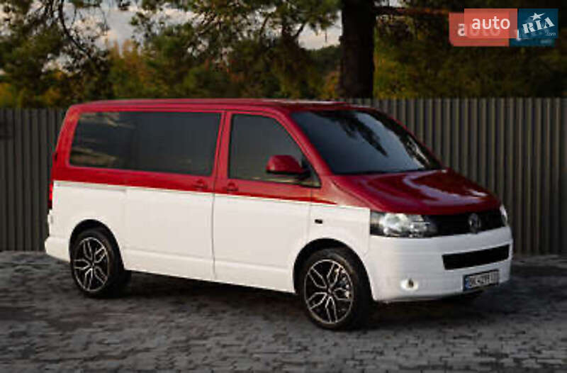 Грузопассажирский фургон Volkswagen Transporter 2011 в Ровно фото 4 Грузопассажирский фургон Volkswagen Transporter 2011 в Ровно