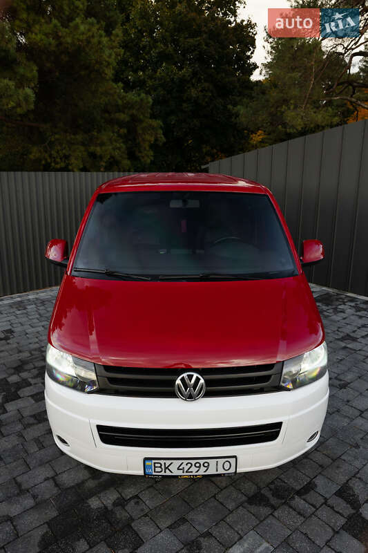 Грузопассажирский фургон Volkswagen Transporter 2011 в Ровно фото 15 Грузопассажирский фургон Volkswagen Transporter 2011 в Ровно