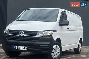 Грузовой фургон Volkswagen Transporter 2023 в  фото 4 Грузовой фургон Volkswagen Transporter 2023 в