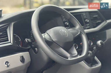 Грузовой фургон Volkswagen Transporter 2023 в  фото 35 Грузовой фургон Volkswagen Transporter 2023 в