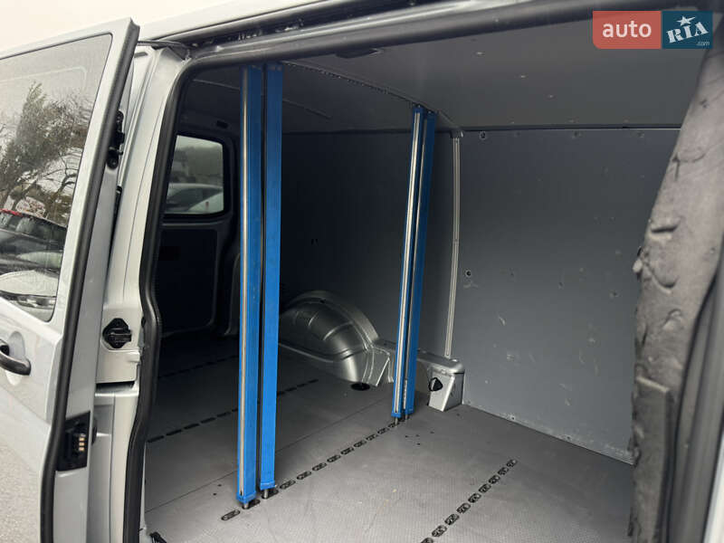 Грузовой фургон Volkswagen Transporter 2016 в Умани фото 14 Грузовой фургон Volkswagen Transporter 2016 в Умани