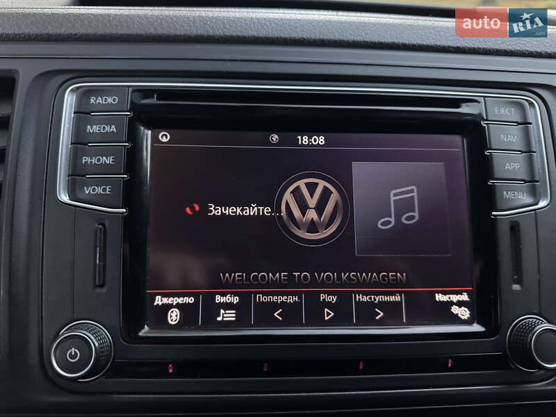 Вантажний фургон Volkswagen Transporter 2018 в Рівному фото 26 Вантажний фургон Volkswagen Transporter 2018 в Рівному