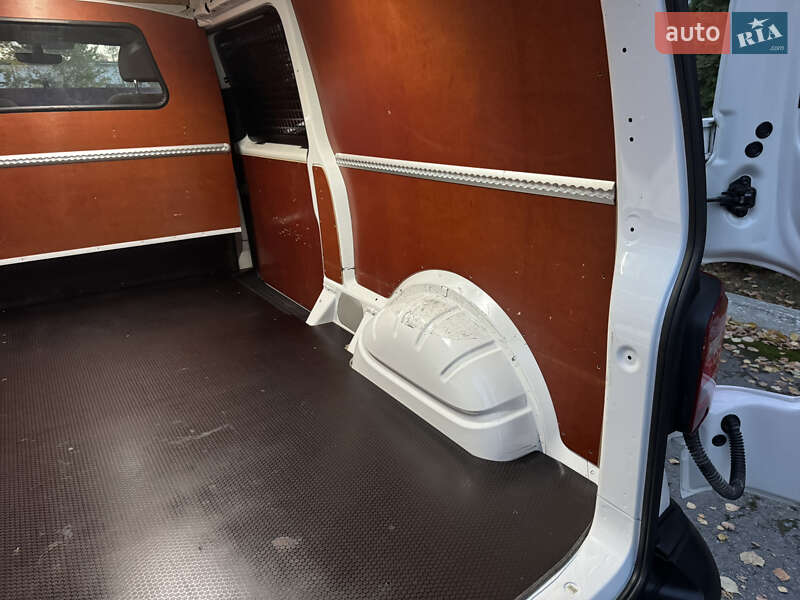 Вантажний фургон Volkswagen Transporter 2018 в Рівному фото 50 Вантажний фургон Volkswagen Transporter 2018 в Рівному