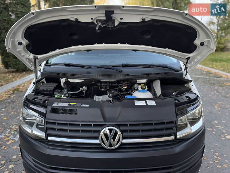 Вантажний фургон Volkswagen Transporter 2018 в Рівному фото 55 Вантажний фургон Volkswagen Transporter 2018 в Рівному