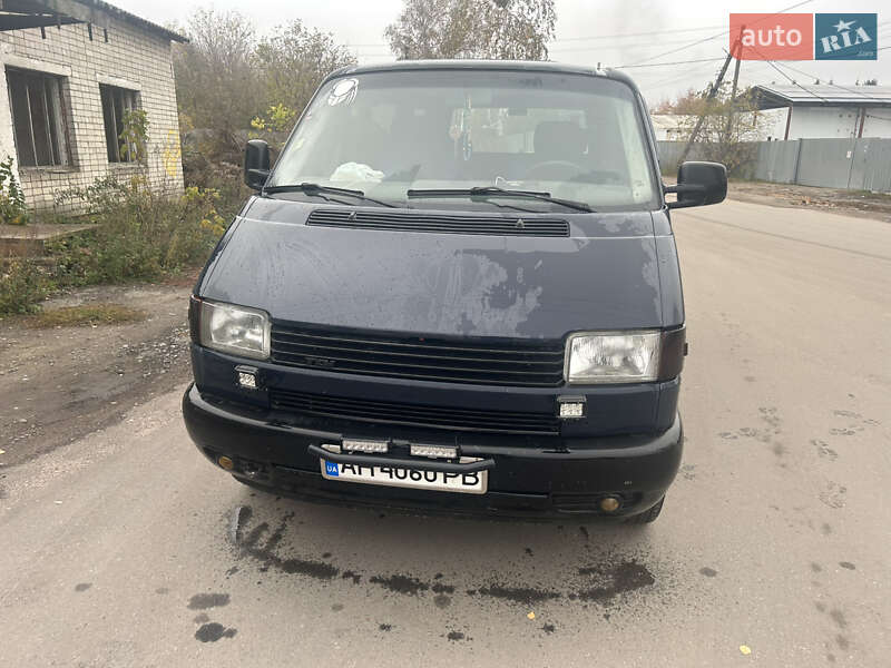 Минивэн Volkswagen Transporter 2001 в  фото Минивэн Volkswagen Transporter 2001 в