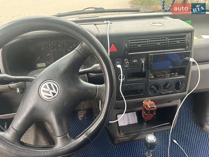 Мінівен Volkswagen Transporter 2001 в Бердичеві фото 8 Мінівен Volkswagen Transporter 2001 в Бердичеві