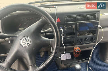 Минивэн Volkswagen Transporter 2001 в  фото 8 Минивэн Volkswagen Transporter 2001 в