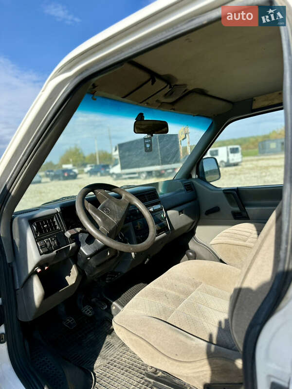 Мінівен Volkswagen Transporter 1994 в Новояворівську фото 12 Мінівен Volkswagen Transporter 1994 в Новояворівську