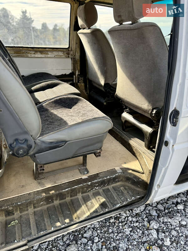 Мінівен Volkswagen Transporter 1994 в Новояворівську фото 15 Мінівен Volkswagen Transporter 1994 в Новояворівську
