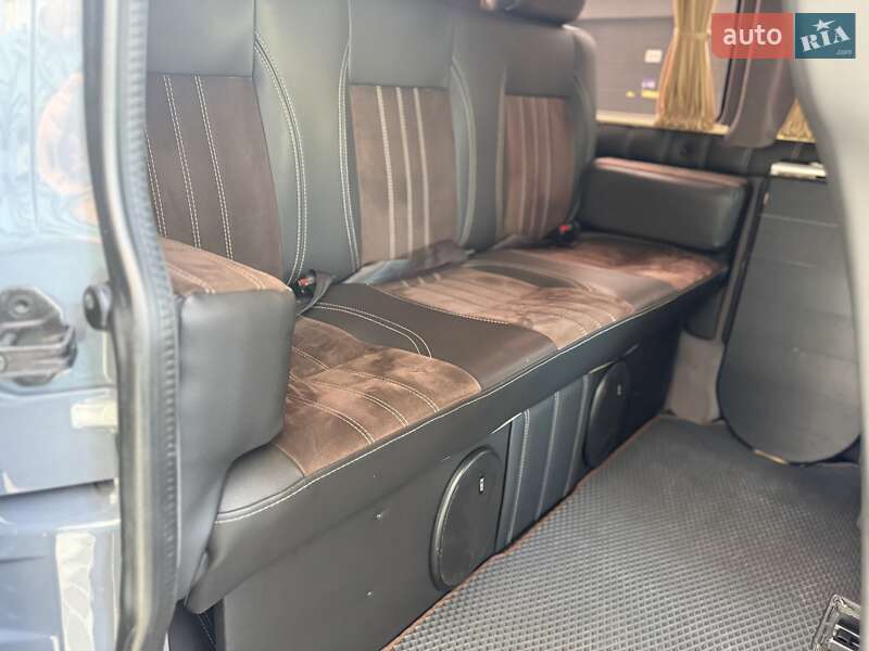 Минивэн Volkswagen Transporter 2014 в Ивано-Франковске