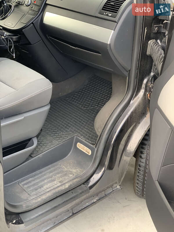 Минивэн Volkswagen Transporter 2009 в Киеве фото 16 Минивэн Volkswagen Transporter 2009 в Киеве