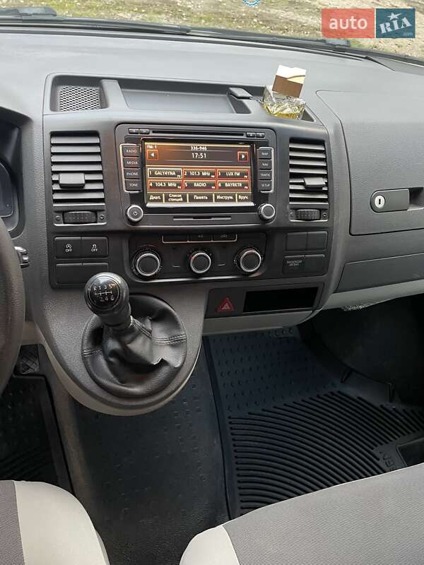 Минивэн Volkswagen Transporter 2015 в Самборе фото 13 Минивэн Volkswagen Transporter 2015 в Самборе