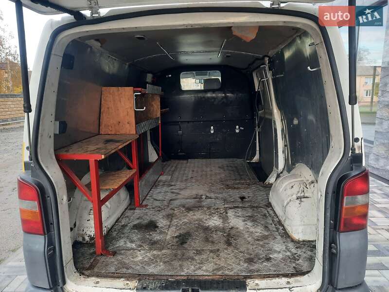 Минивэн Volkswagen Transporter 2007 в Костополе