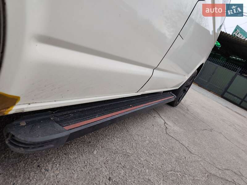 Минивэн Volkswagen Transporter 2006 в Могилев-Подольске