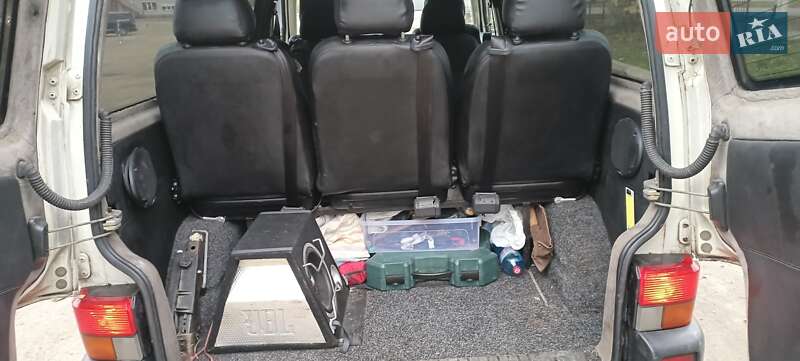 Минивэн Volkswagen Transporter 2003 в Обухове