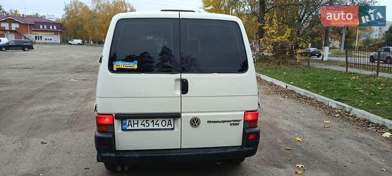 Минивэн Volkswagen Transporter 2003 в Обухове