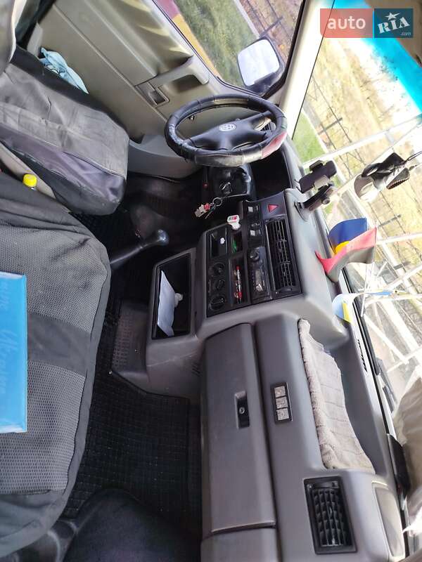 Минивэн Volkswagen Transporter 2002 в Белогорье фото 7 Минивэн Volkswagen Transporter 2002 в Белогорье