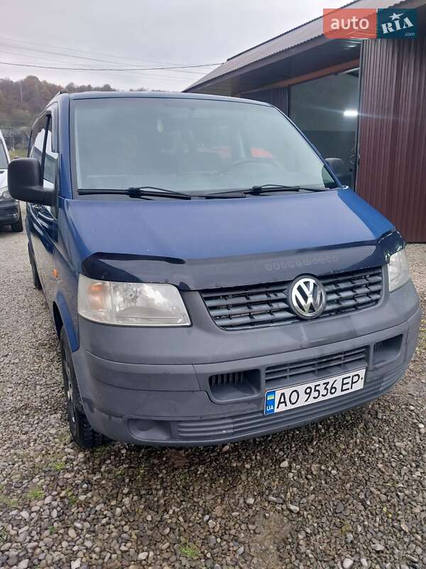 Минивэн Volkswagen Transporter 2006 в Тячеве фото Минивэн Volkswagen Transporter 2006 в Тячеве