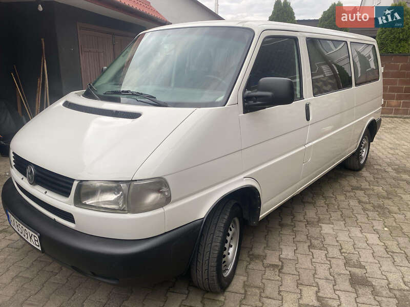 Минивэн Volkswagen Transporter 2002 в Костополе