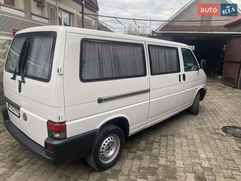 Минивэн Volkswagen Transporter 2002 в Костополе