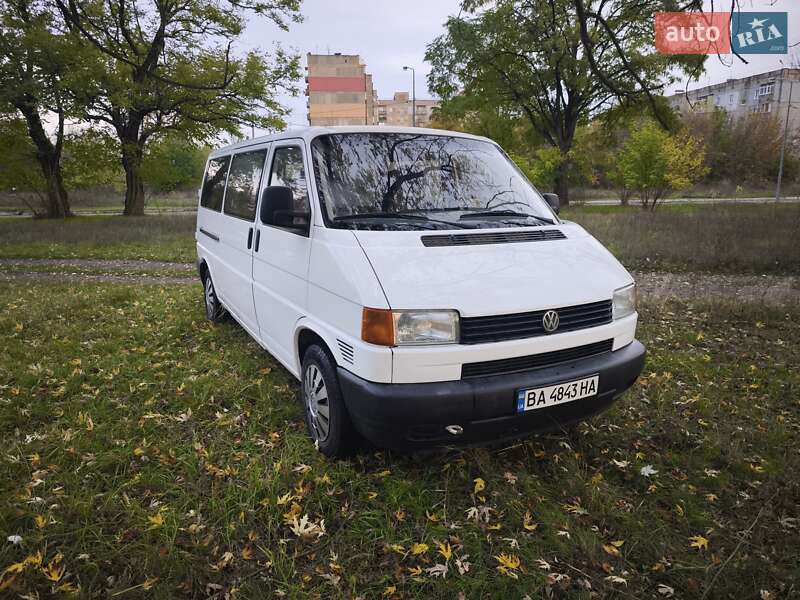 Грузопассажирский фургон Volkswagen Transporter 2001 в Александрие фото 2 Грузопассажирский фургон Volkswagen Transporter 2001 в Александрие